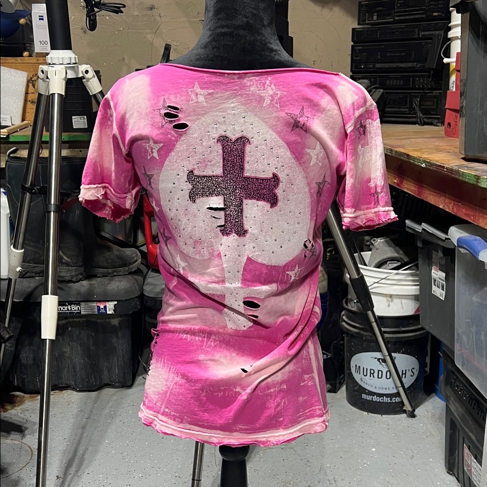 Affliction Pink Distressed Skull Tee - Picture 3 of 3
